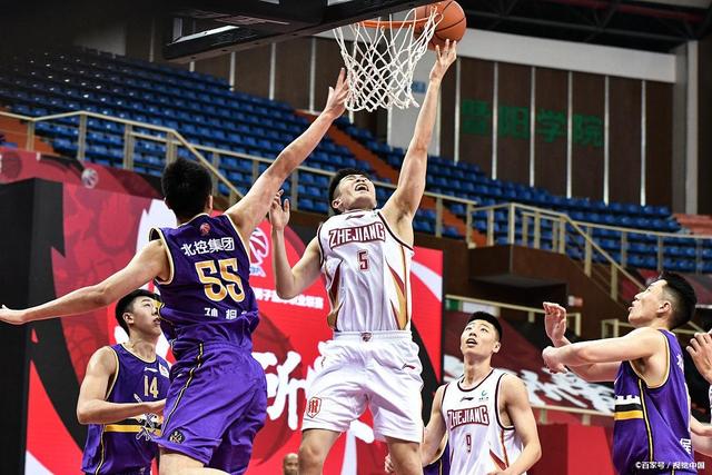 成为足球界 成为足球界