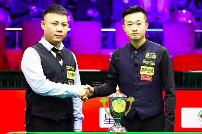 期待在主场 期待在主场