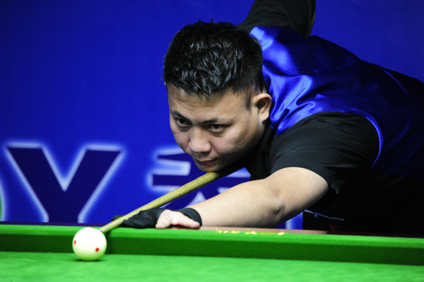 尼羽毛球公 尼羽毛球公